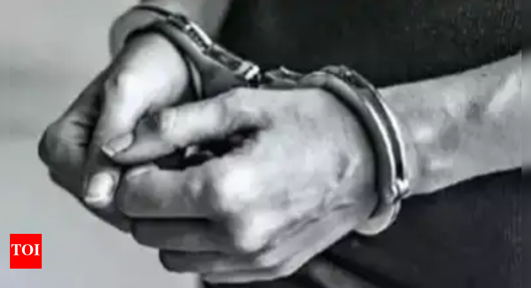 Cattle Smugglers Arrested After Police Encounter in Ghazipur