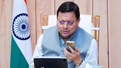 Uttarakhand CM Dhami interacts with citizens using CM Helpline-1905, directs officials to resolve problems