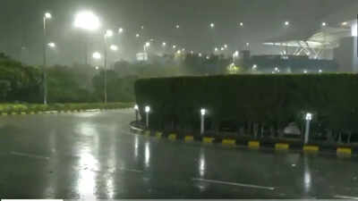 Dust storms, thunder and rain bring relief to Delhi-NCR after days of 40°C heat