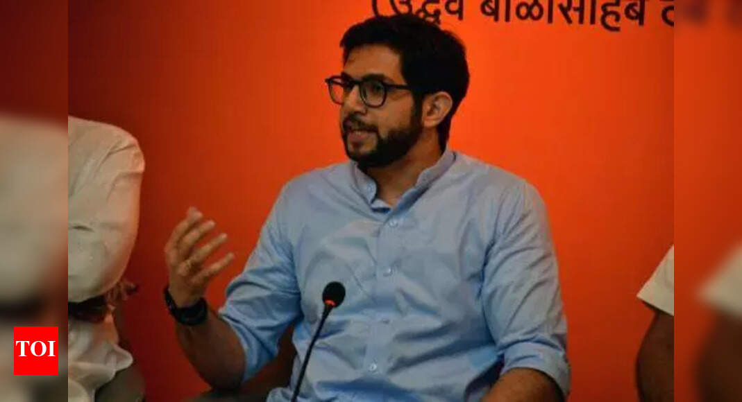 Aaditya Thackeray Questions BMC's Temple Demolition Notice
