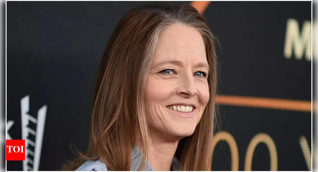 Jodie Foster's New Film 'Vie Privee' Premieres at Cannes