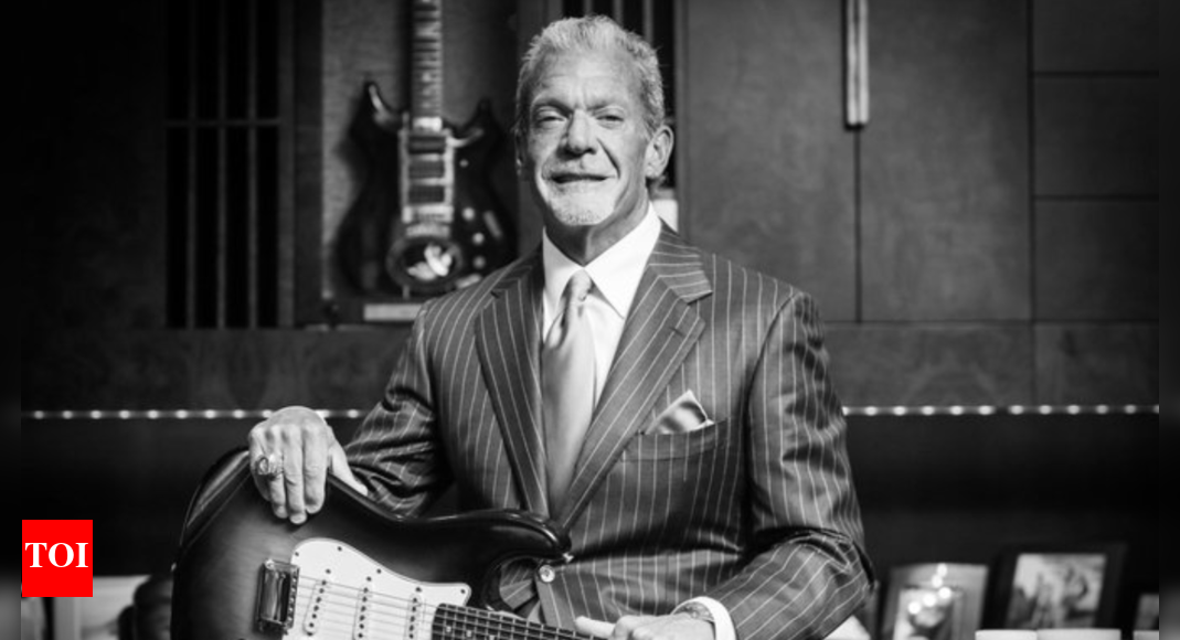 Irsay Daughters Take Reins of Colts After Father's Death