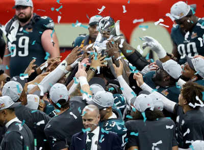 “Marked safe from the Tush Push ban”: Eagles turn NFL rule drama into full-on roast after Tush Push survives ban