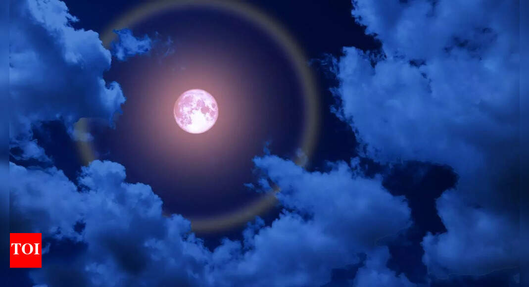 Study Reveals Space Elevators Could Replace Moon Rockets