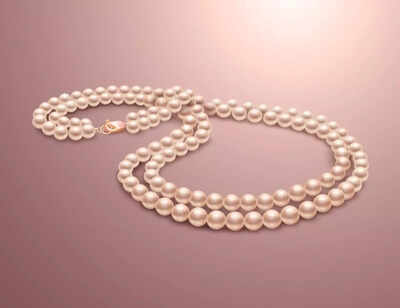 5 Types Of People Who Should Wear a Pearl Ring