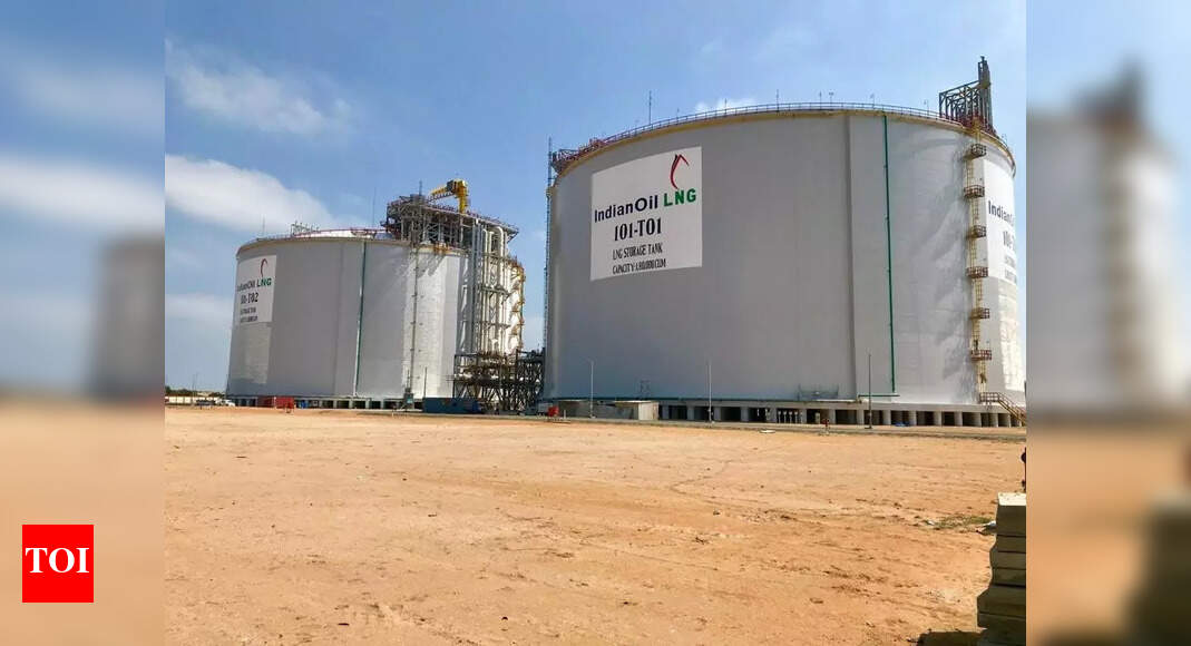 Japan invests big in LNG despite climate-friendly promises