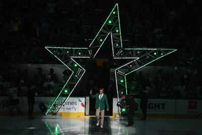 Scheffler’s post-win moment shifts to ice as golf champion attends Stars’ playoff opener