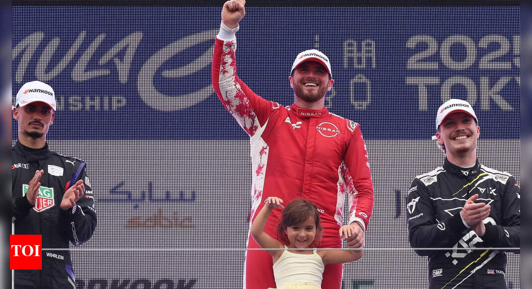 Girls on Track Event Inspires Young Women at Tokyo E-Prix