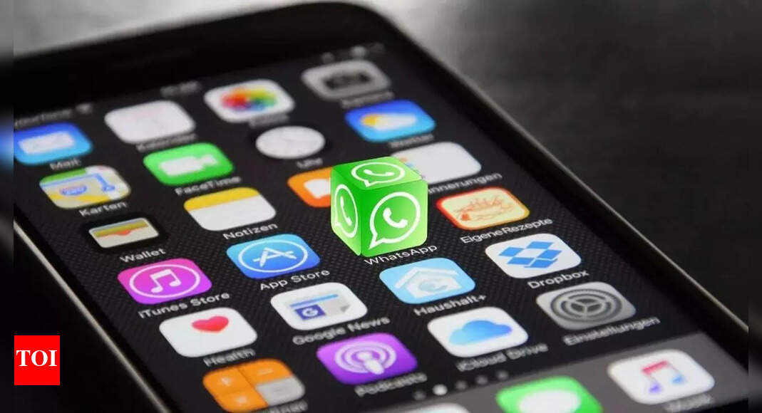 WhatsApp Rolls Out Voice Chat for All Group Sizes