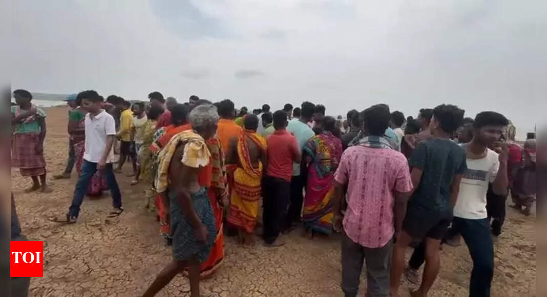 Woman and Two Children Drown After Boat Capsizes in Deogarh