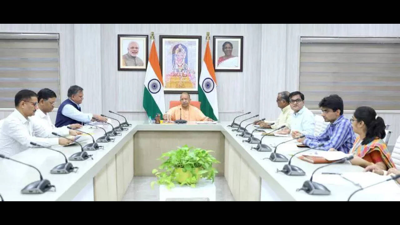 Set up sports college in each division, says Yogi