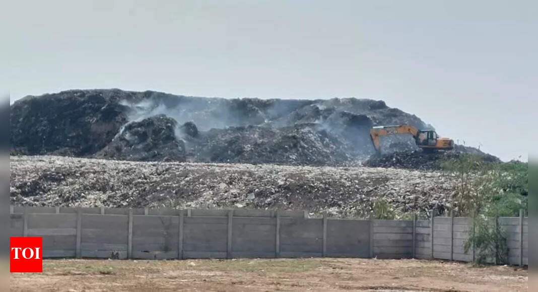 Mohali DC Inspects Waste Sites, Addresses Fire and Waste Management