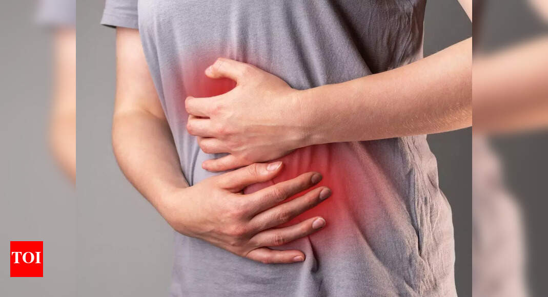 Intermittent Fasting and IBS: Weighing Potential Benefits and Risks