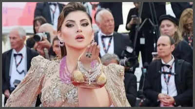 After her parrot clutch, Urvashi Rautela makes heads turn with her bikini gold and diamond bag worth Rs 5.29 lakh at Cannes - See photos