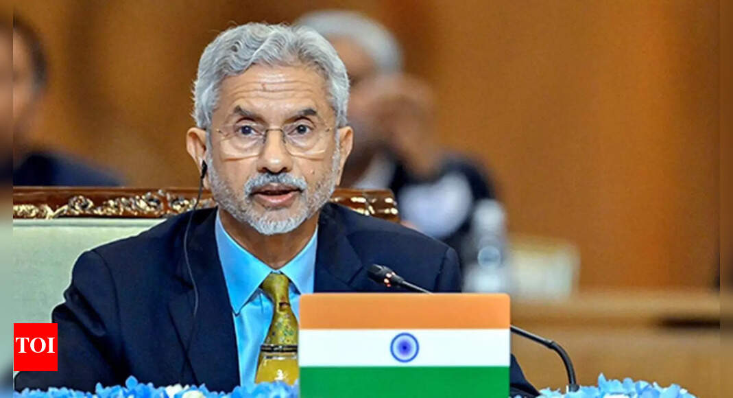 'There should be no confusion': EAM's message to US on India, Pak ties