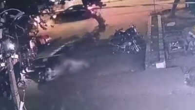 Nursing student injured after jumping off e-rickshaw to flee molesters in Lucknow