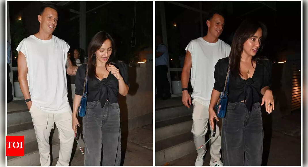 Neha Sharma spotted with rumoured beau Petar in Bandra