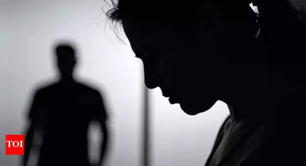 Indore shooting coach held for 'sexually exploiting' students