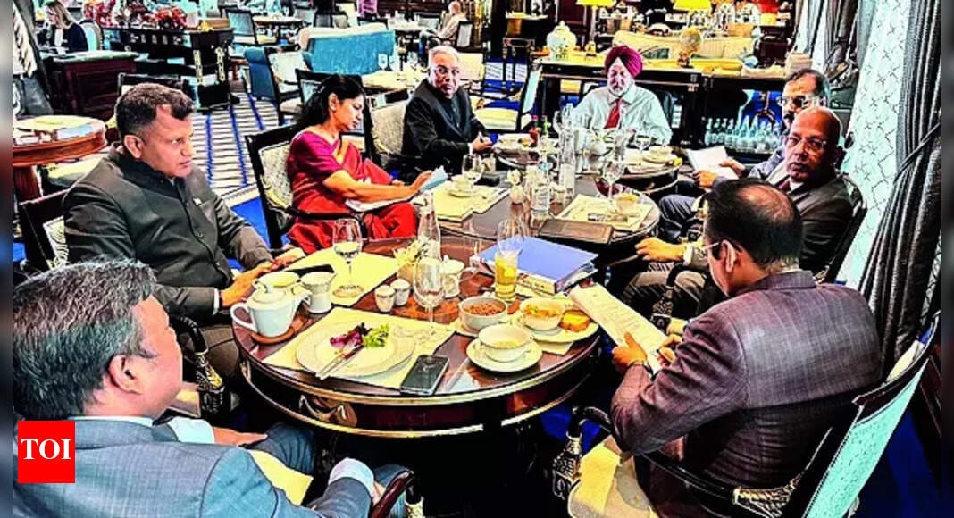 Tharoor: India's Response to Terrorism and US Outreach