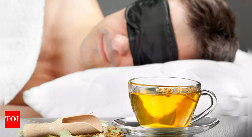 Herbal Teas for Better Sleep: Chamomile, Lavender and More