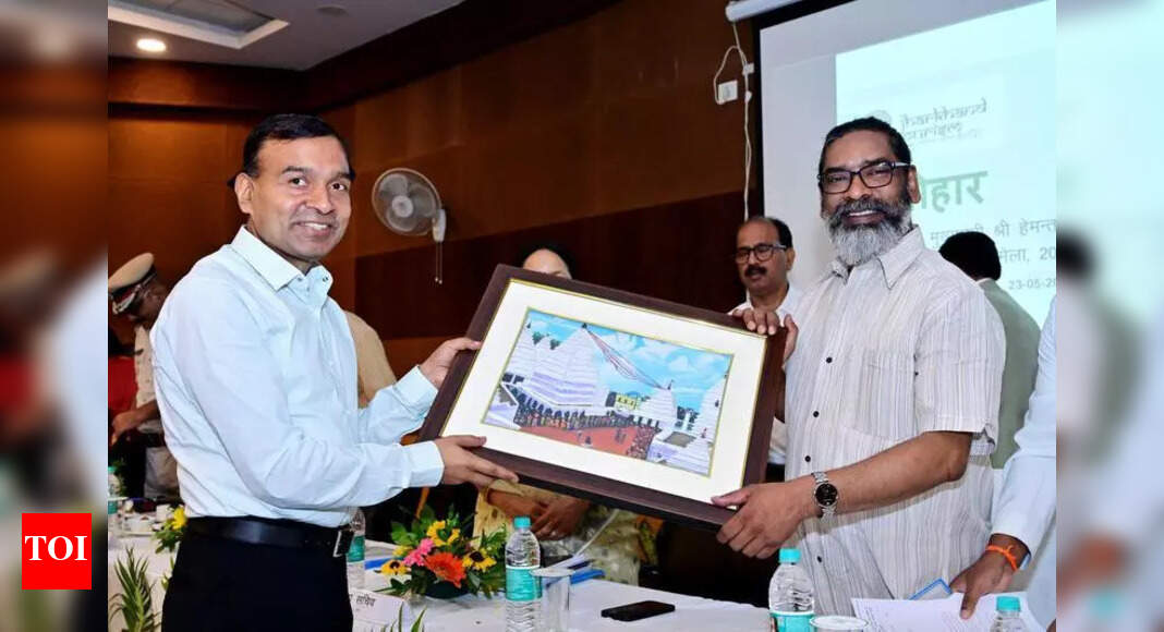Jharkhand CM Demands Mining Dues, Seeks State Financial Aid