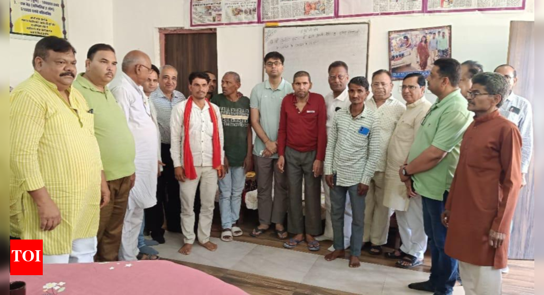 Aadhaar Initiative Reunites 10 Missing Persons in Madhya Pradesh