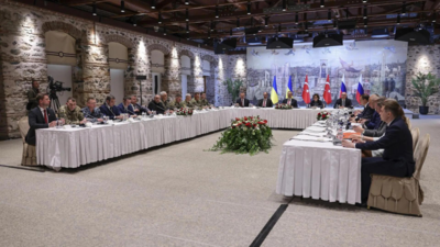 Syrian leader meets Turkish president in Istanbul