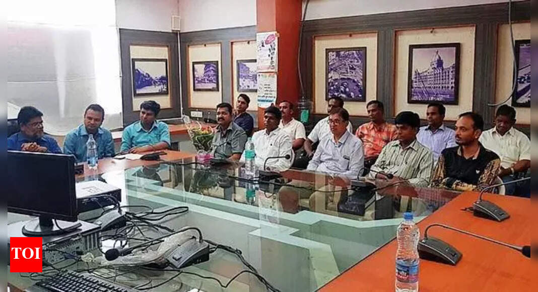 Mumbai Civic Workers Return to School, Transform Lives