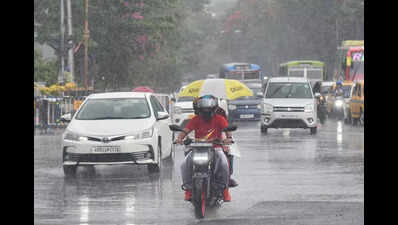 Bay system likely to trigger heavy rain in city on Thurs, predicts Met
