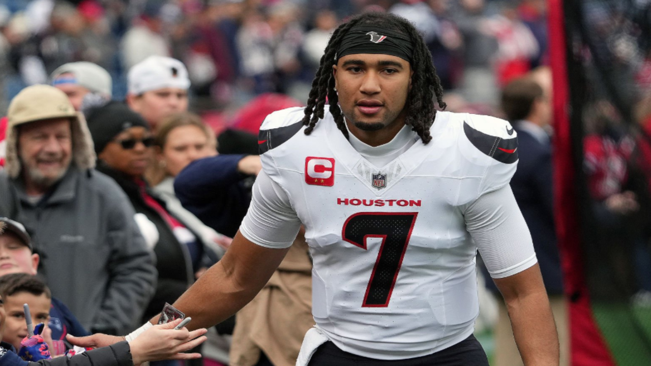 C.J. Stroud is better than Jalen Hurts at the PFF Quarterback Rankings |  NFL News - Times of India