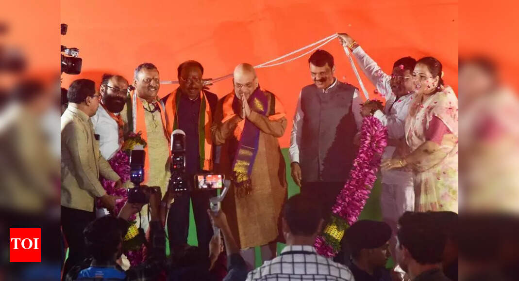 Amit Shah Contrasts Healthcare Spending, Criticizes Congress in Nagpur
