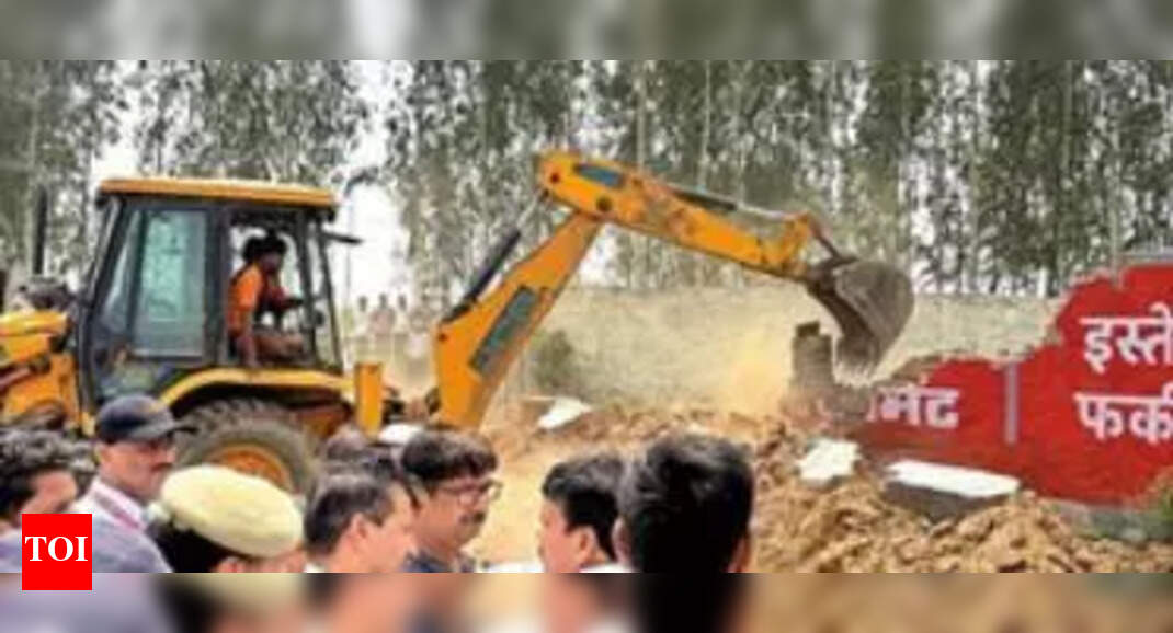 Retired Officials Deployed to Safeguard Noida Airport Land