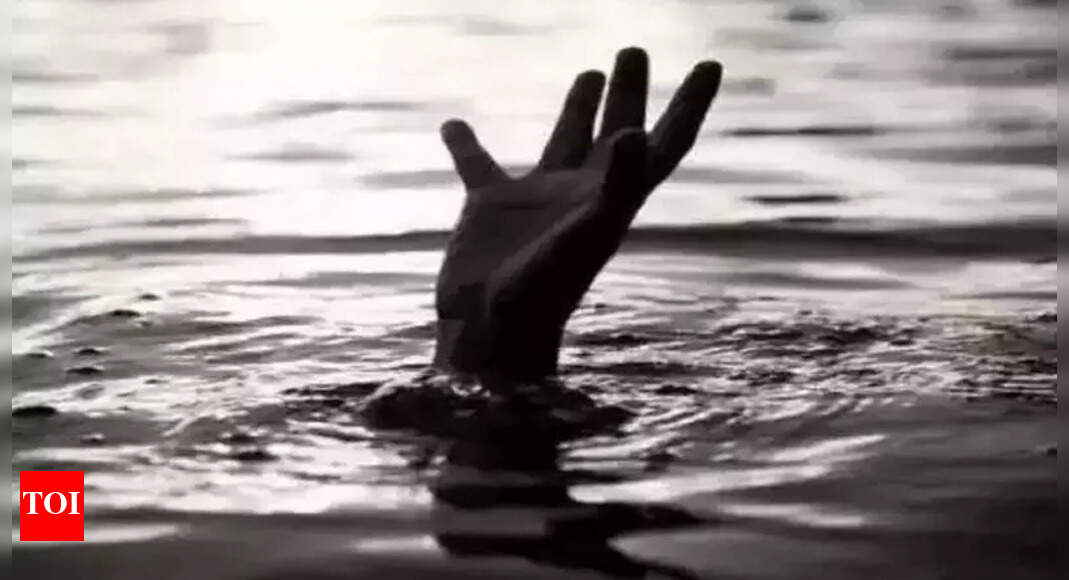Family Drowns in Ganga River; Three Dead, One Rescued