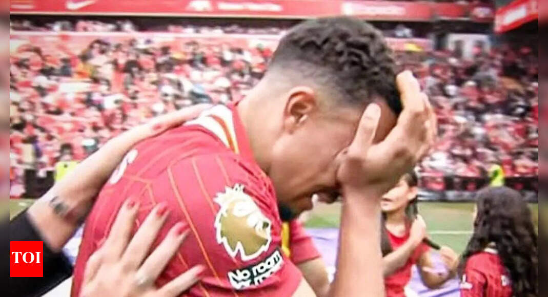 Alexander-Arnold Says Farewell to Liverpool with Fan Love