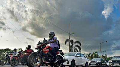 Met spies low pressure, Kolkata may receive season's first pre-monsoon showers by next week