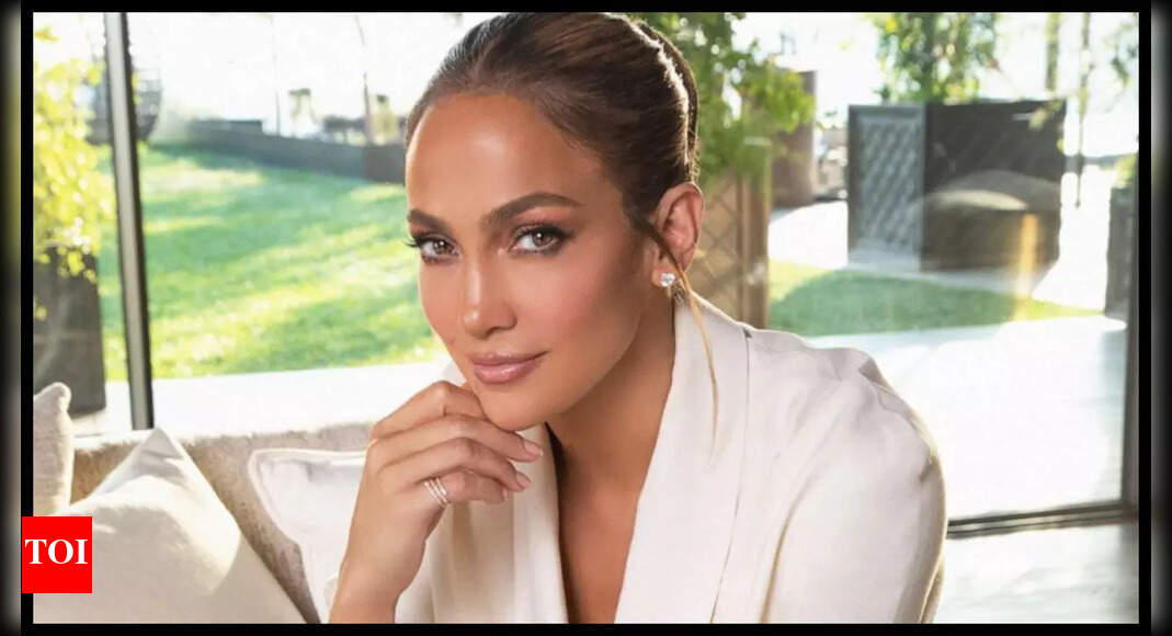 https://static.toiimg.com/thumb/msid-121405008,width-1070,height-580,imgsize-40362,resizemode-75,overlay-toi_sw,pt-32,y_pad-40/photo.jpg