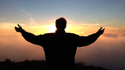 5 daily spiritual practices seniors can start at any age