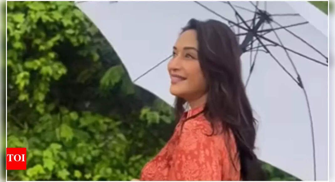 Madhuri Dixit Dances to 'Mausam Ka Jaadu' in Mumbai's Monsoon