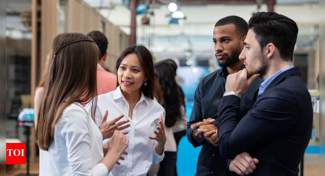 7 networking strategies that work in both academia and professional setting