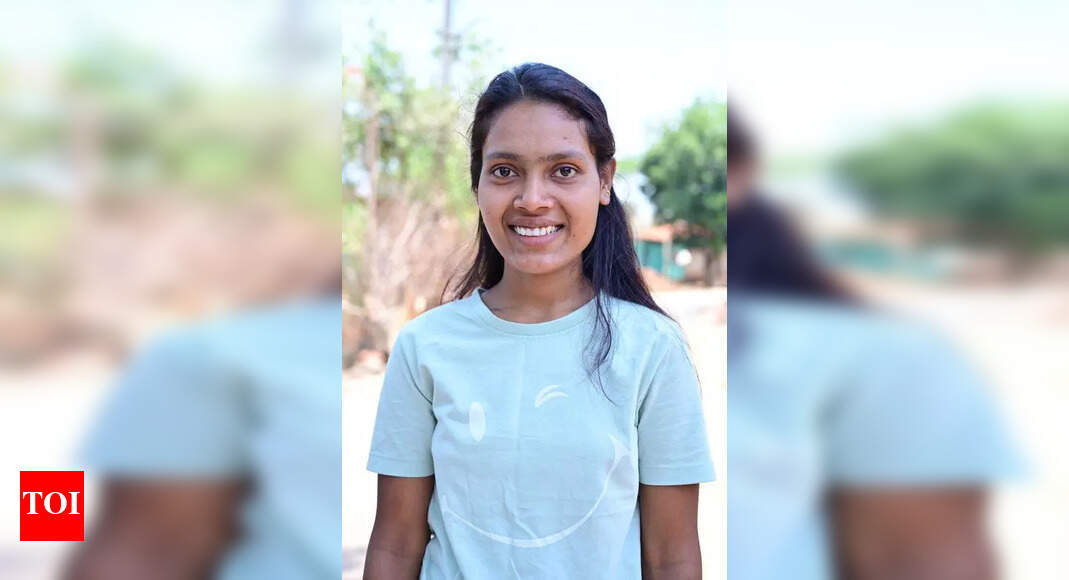 PVTG Girl Achieves First Graduate Milestone, Inspired by President Murmu