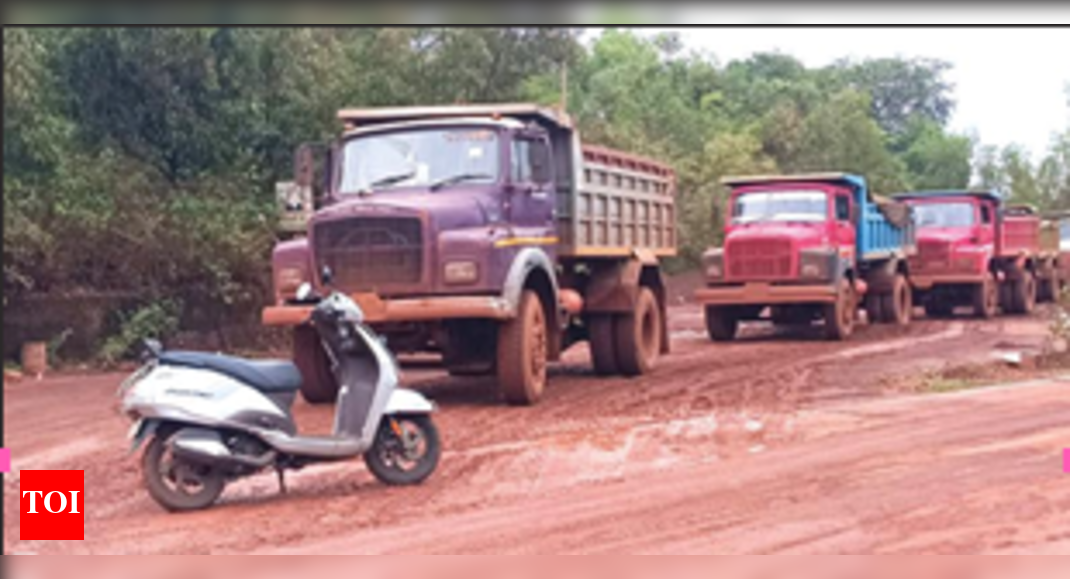 Residents of Piligao Block Ore Transportation Due to Safety Concerns