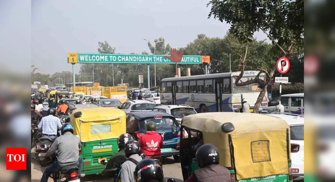 Chandigarh DC Orders Anti-Encroachment Drive on Dakshin Marg