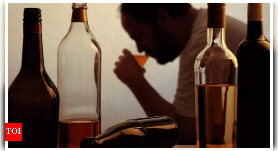 Saudi to lift alcohol ban? Official denies report
