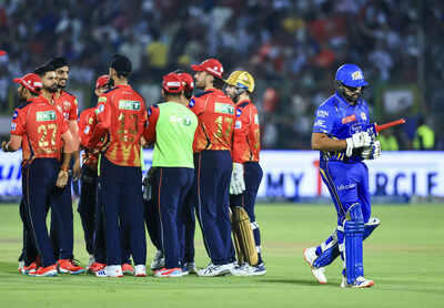 How Rohit Sharma's poor form with the bat is hurting Mumbai Indians' IPL 2025 campaign