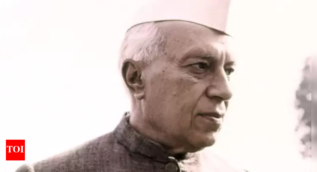 Nehru Remembered: Inspirational Quotes Shared on Death Anniversary
