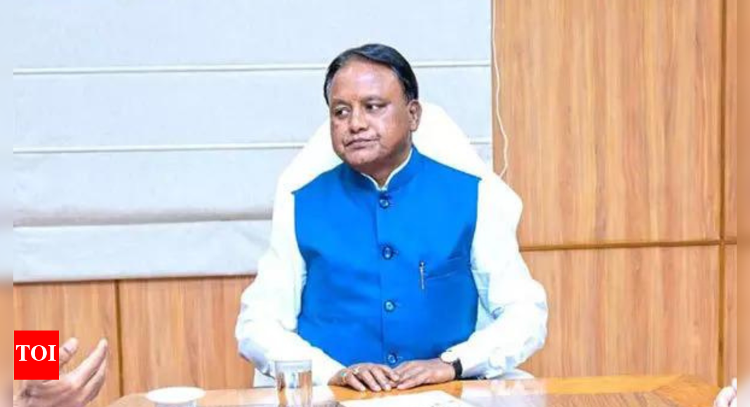 Odisha CM and Defence Minister Discuss Defence Infrastructure
