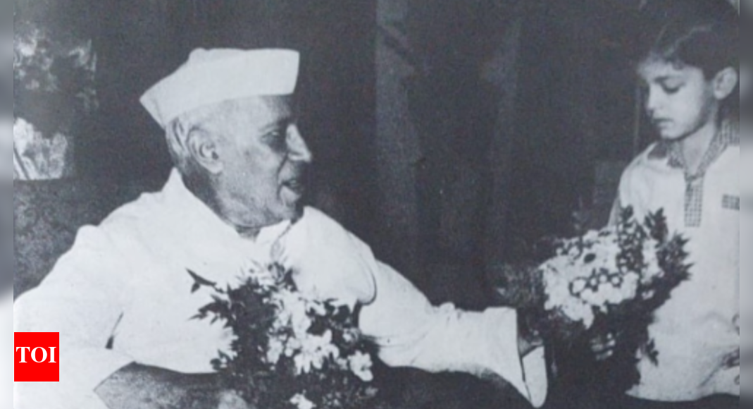 'Scatter my ashes in Ganga, fields': Congress shares Jawaharlal Nehru's last wish, excerpts from will