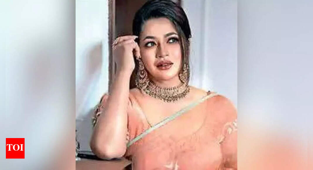 Bangladeshi actor Azmeri Haque Badhon latest to be branded RAW agent, falls foul of anti-India squad
