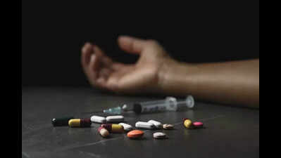 Woman dies of suspected anti-depressant overdose