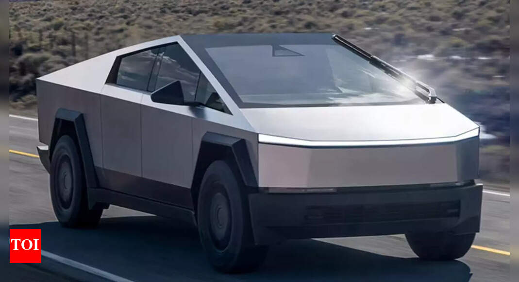 Texas Man Returns Tesla Cybertruck Due to Storage Concerns